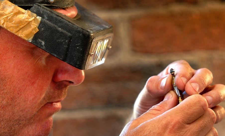 دوره آموزشی گوهرتراشی