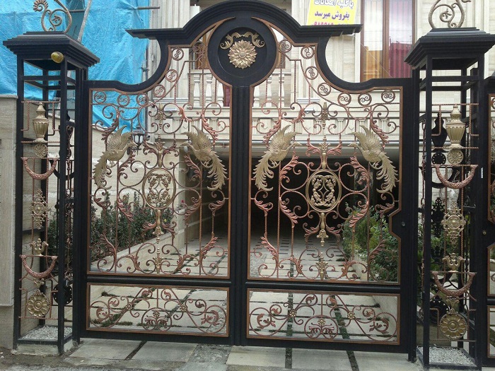 جوشکاری دربهای فلزی