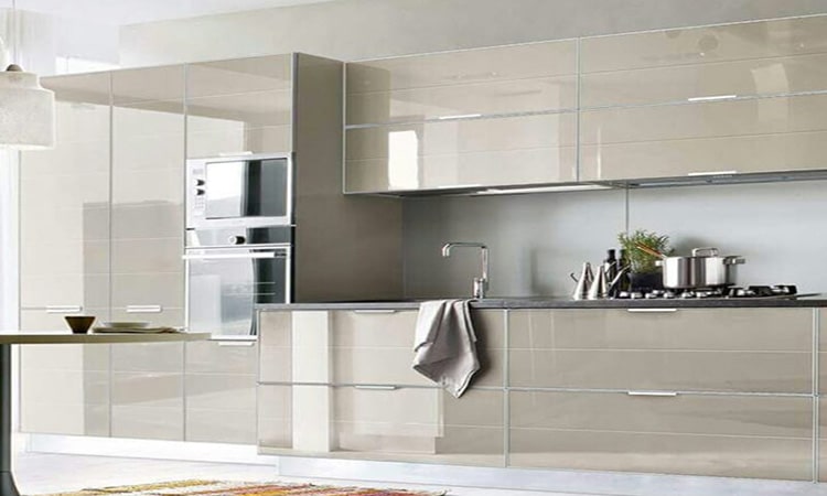 مزایای کابینت های گلاس براق